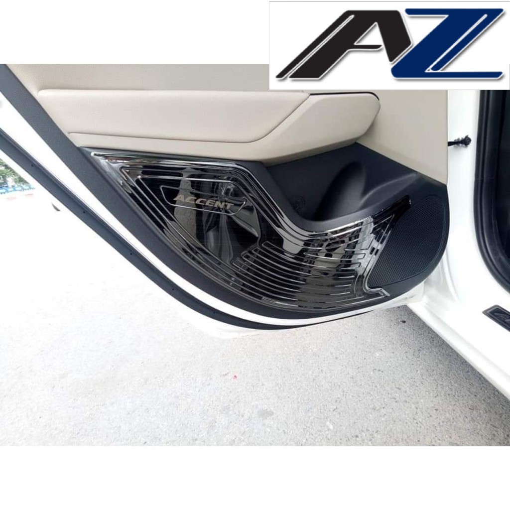 Ốp chống xước cánh cửa Hyundai Accent, Ốp tapli cửa Hyundai Accent 2018 -2021vân titan cao cấp