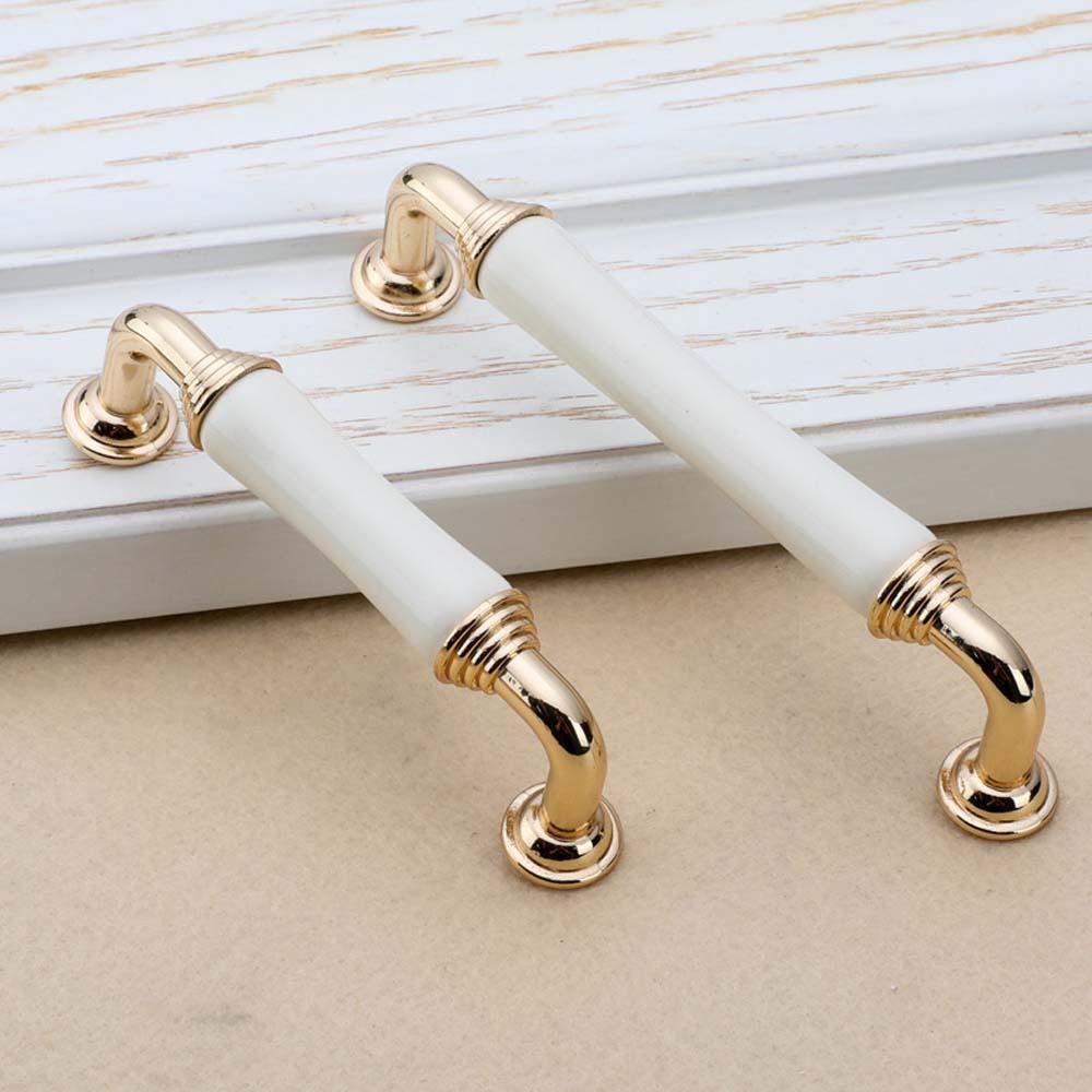 Tay Nắm Cửa Tủ Bằng Gốm Sứ Bền Bỉ Sáng Tạo