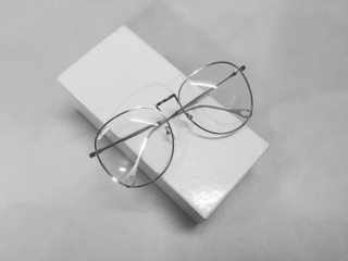 Kính cận form to nobita