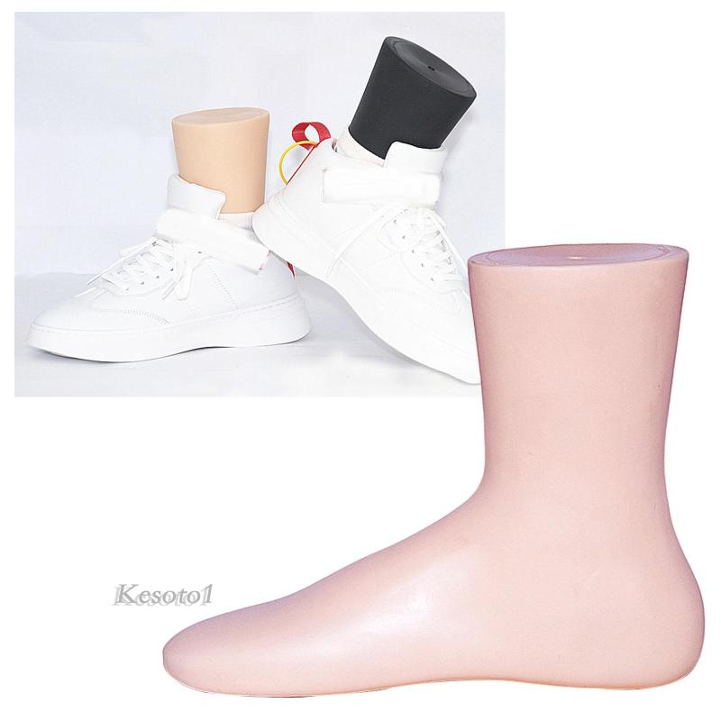 Ma Nơ Canh Dùng Trưng Bày Giày Tiện Lợi