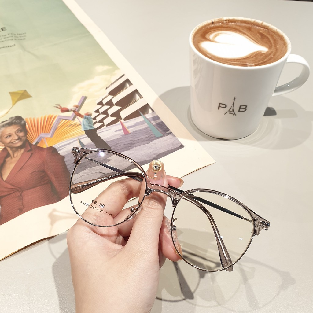 [WHYL1231 Giảm 10K Đơn Từ 99K_ Freeship]_ Kính teen + Hộp Kính Nhựa+ Khăn Lau | BigBuy360 - bigbuy360.vn