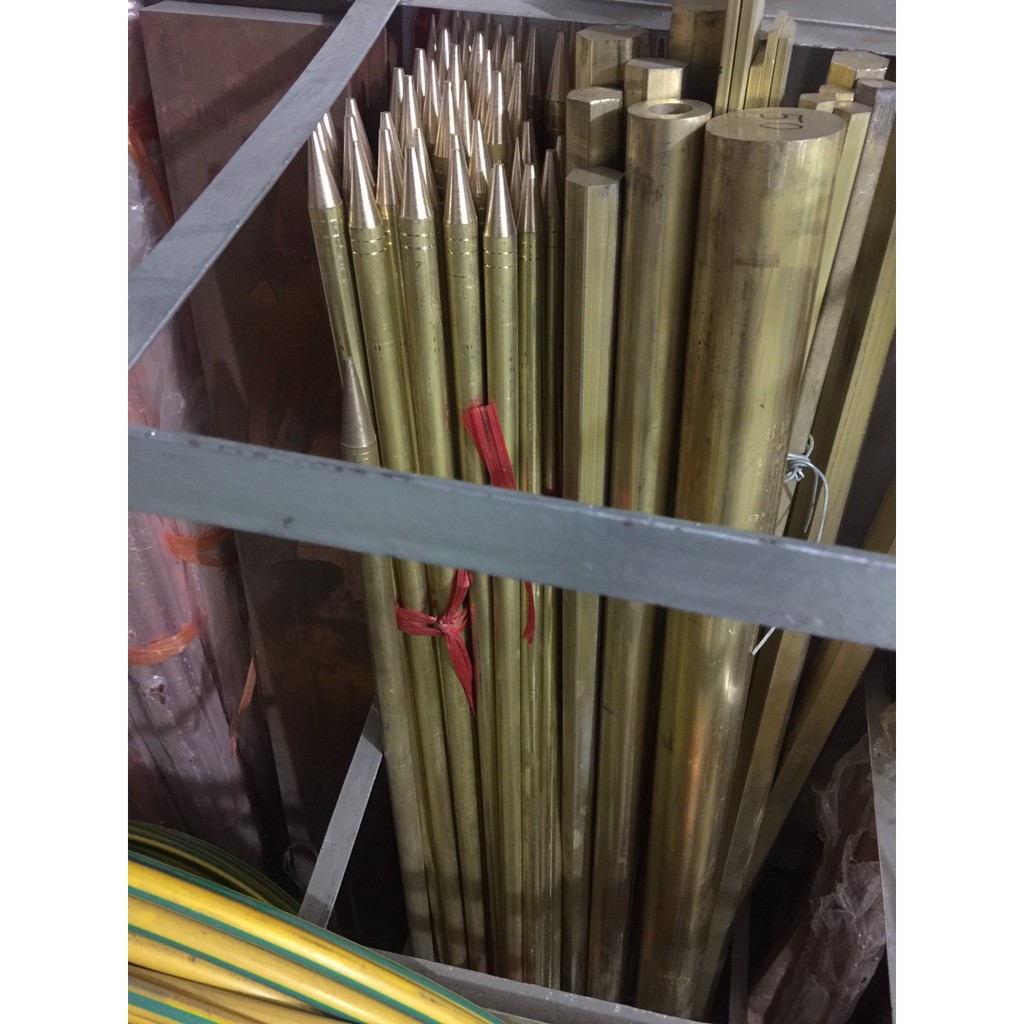 Cọc tiếp địa đồng vàng phi 16 dài 1m
