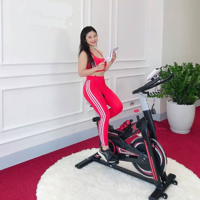 Xe đạp tập thể dục gym toshiko x8 tặng má phanh dự phòng + máy cơ bụng ems + đo nhịp tim + đồng hồ 7 chỉ số + bình nước