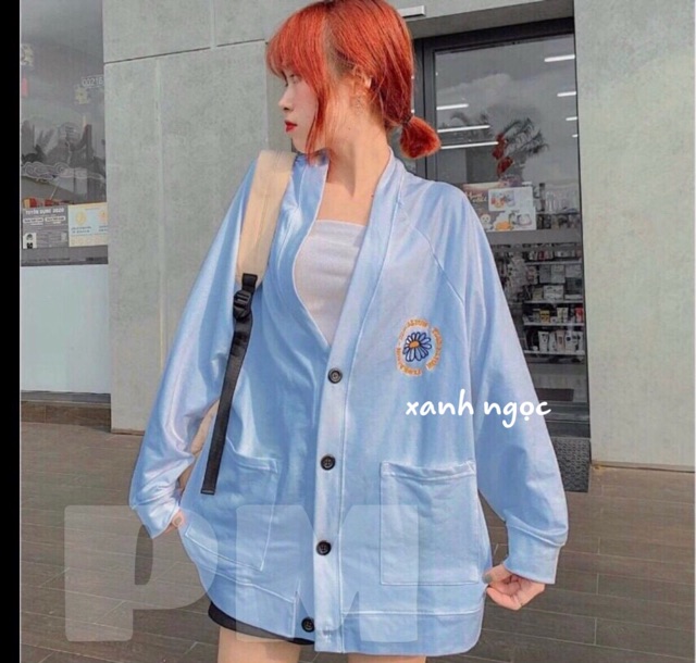 Áo khoác Cadigan hoa cúc FUN hai mặt | BigBuy360 - bigbuy360.vn
