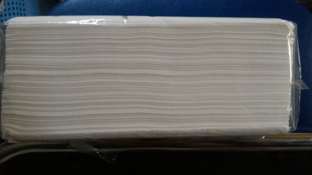 Khăn giấy lụa 2 lớp 180/250 tờ dạng rút tiện lợi 19x20