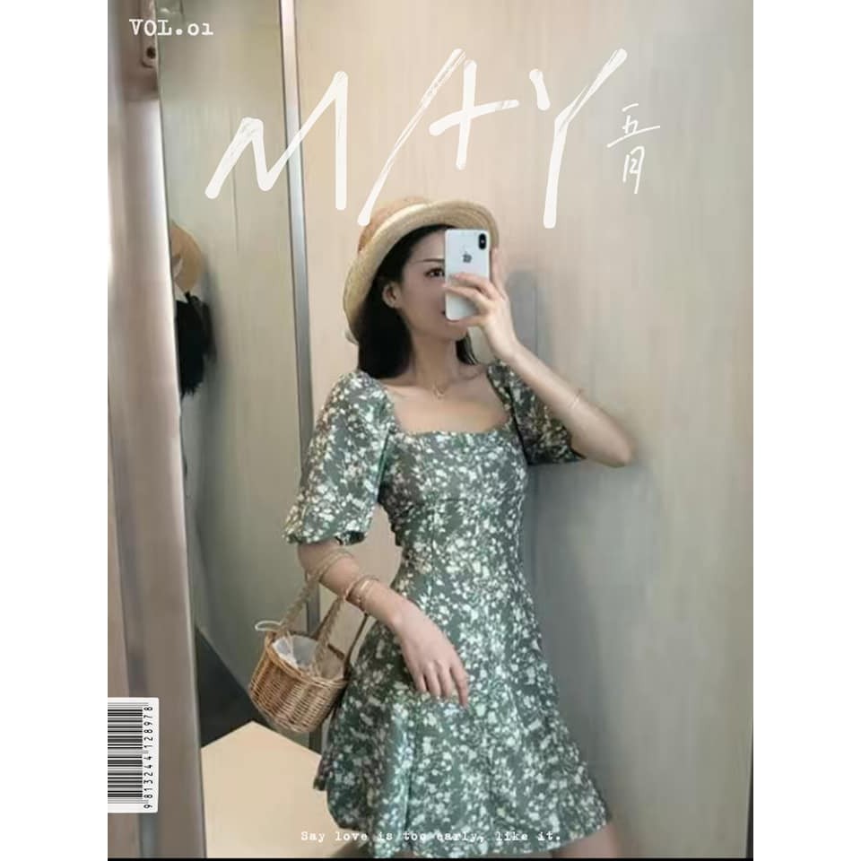 Váy đầm hoa nhí xanh cổ vuông tay phồng hở lưng phong cách Hàn Quốc