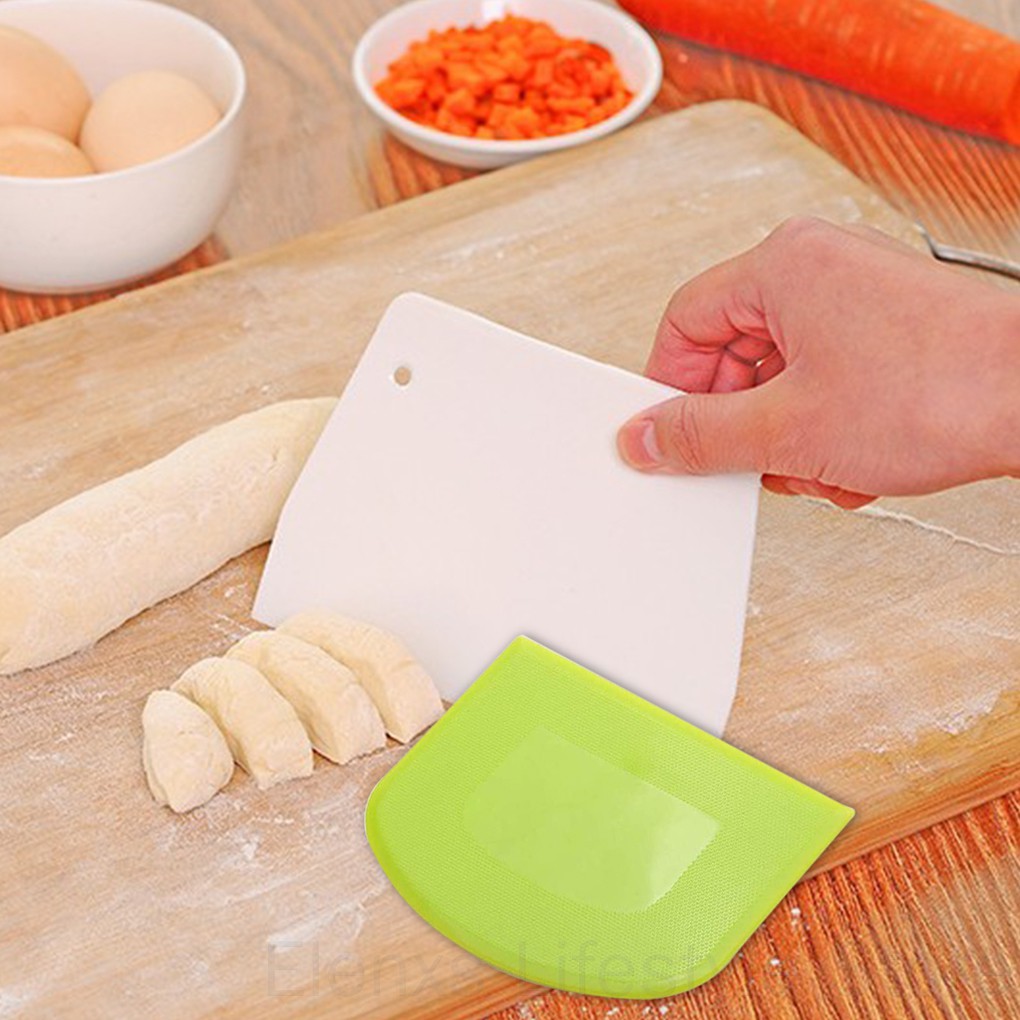 Set 2 dụng cụ vét bột làm bánh bằng nhựa PE chống dính