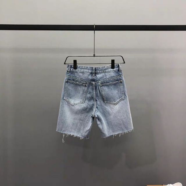 Quần short jean rách gối 2 bên