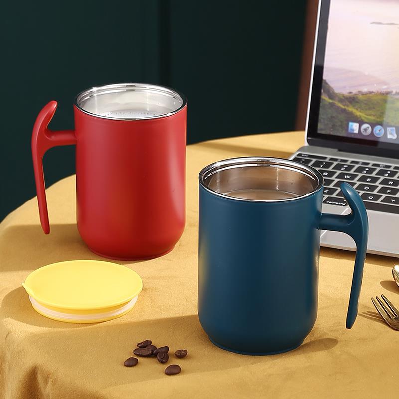 Hàng Sẵn Cốc Uống Cà Phê Có nắp 550ml Cách Nhiệt Chống Rò Rỉ【Utah054】