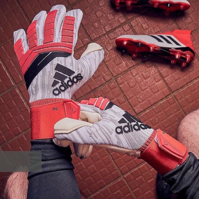 Găng thủ môn Adidas Predator Pro cao cấp