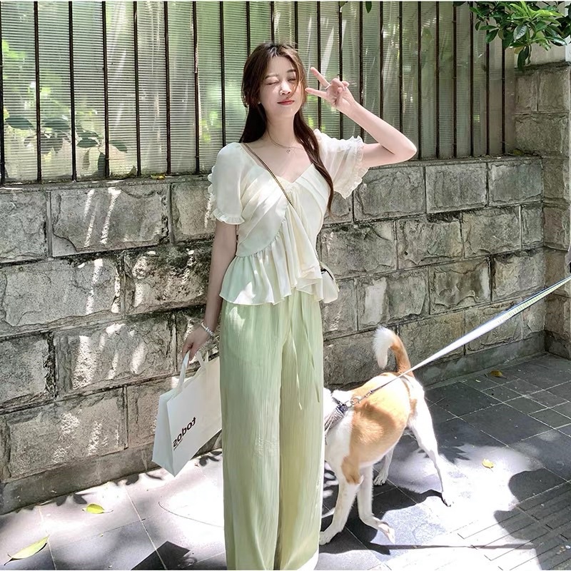 Bộ Áo Voan Khoét Cổ Quần Xuông Vải Đũi Hàng QCCC Chất Đẹp Mát | BigBuy360 - bigbuy360.vn