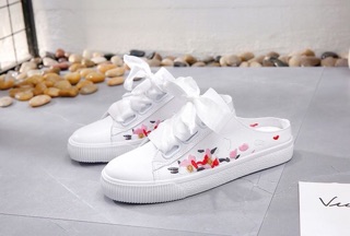 [HÀNG ĐỘC] Giày sục bata nữ thêu hoa