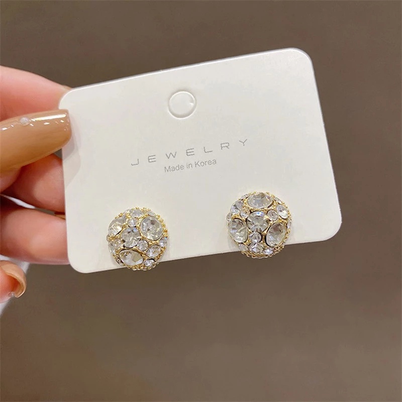 [Mới] Bông Tai Kẹp Nam Châm Đính Đá Pha Lê Thanh Lịch Đơn Giản Không Cần Khoan Lỗ Dành Cho Nữ