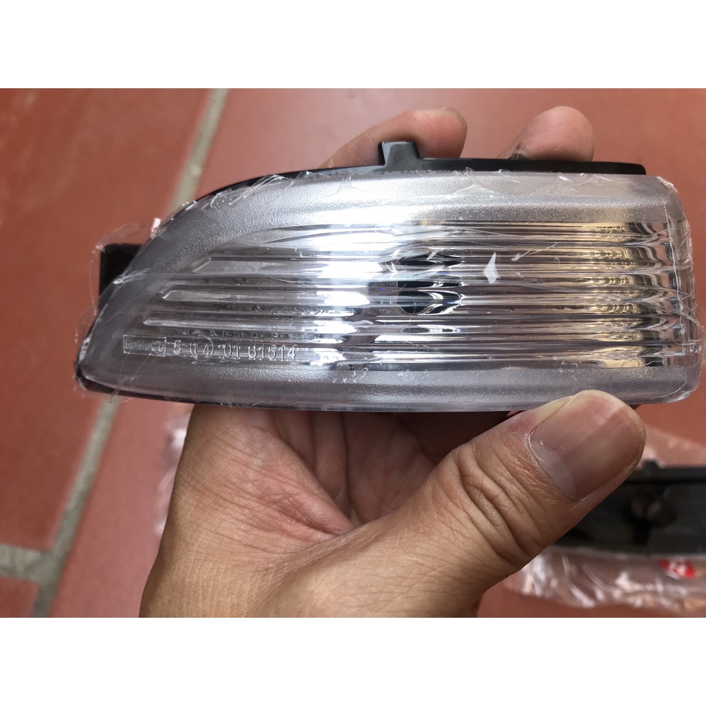 .Đèn xi nhan gương  chiếu hậu Ford Ranger 2012-2022 ; Everest 2016-2022; Mazda BT50 2012-2020