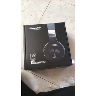 Tai nghe bluetooth Bluedio 57