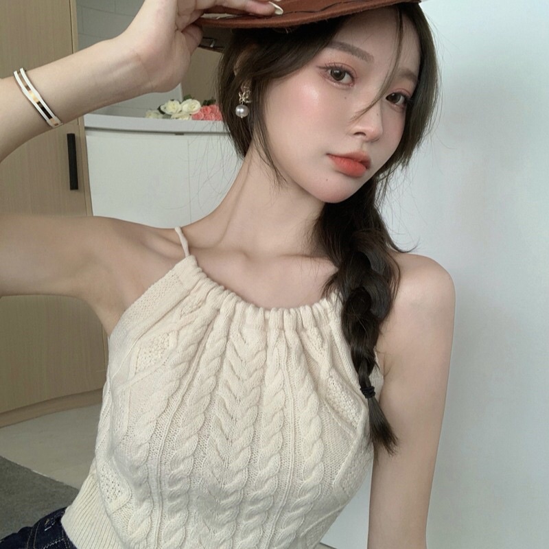 Áo yếm dệt kim hở lưng phong cách Hàn Quốc