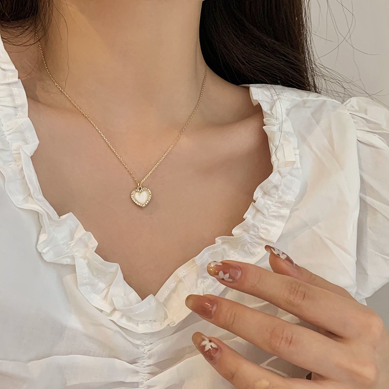 Vòng cổ Mặt Trái Tim Đính Đá Opal Lấp Lánh Cho Nữ