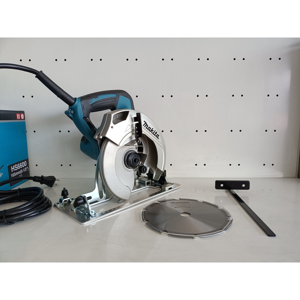 CHÍNH HÃNG - Máy cưa đĩa cầm tay Makita 1050W HS6600 sử dụng đĩa 165mm
