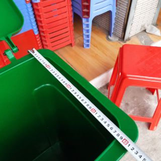 Thùng rác công cộng 90L có bánh xe.