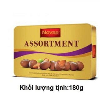 SOCOLA nhập khẩu hộp thiếc cực đẹp nhãn hiệu NOVAS - ASSORTMENT 180g của Malaysia