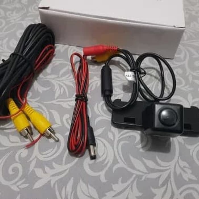 Máy Quay Gắn Đuôi Xe Hơi Suzuki swift cmos swift | BigBuy360 - bigbuy360.vn