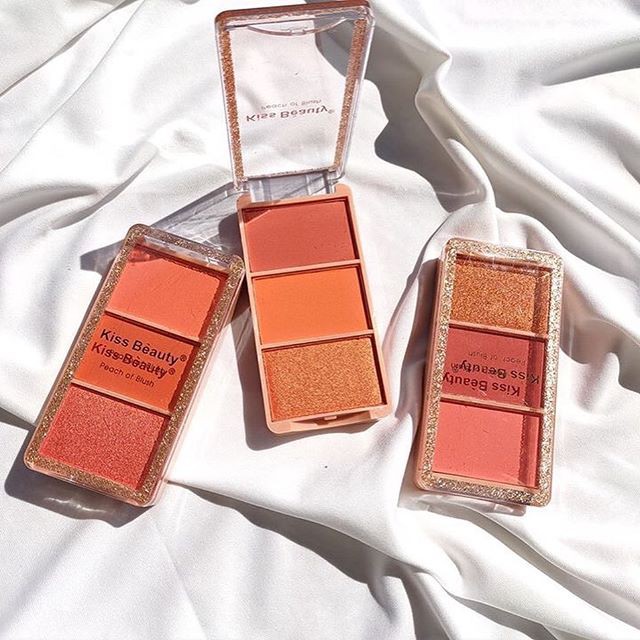 [FREESHIP TỪ 50K]Má hồng 3 Ô Kiss Beauty Tông Cam Đào MH03K | BigBuy360 - bigbuy360.vn