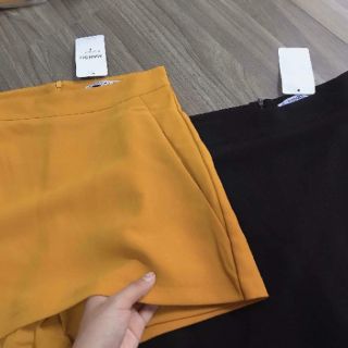 Quần giả váy 2 màu đen , vàng