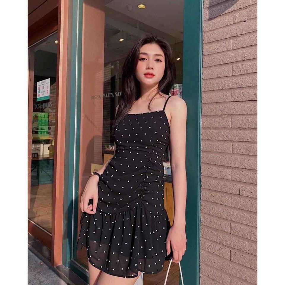 Đầm bi nhún đuôi cá