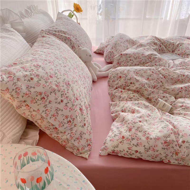 Set Chăn Ga Hoa Nhí Nền Hồng Cotton Living Dày Dặn Thoáng Mát Hàng Xuất Nhật (Shinbedding.shop)