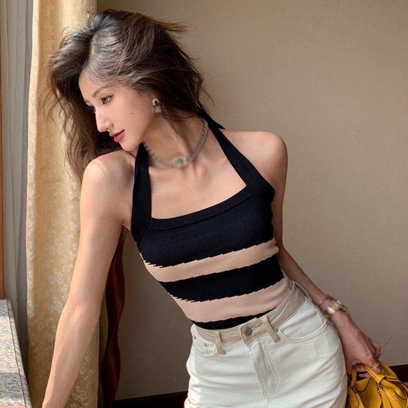Áo Hai Dây Và Ba Lỗ Áo Croptop Dệt Kim Sát Nách Hoạ Tiết Kẻ Sọc Thiết Kế Quyến Rũ