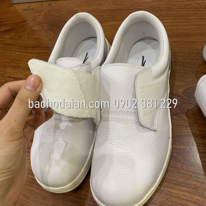 Giày bảo hộ lao động kiểu xỏ Kcep KD015 và KX015 màu trắng