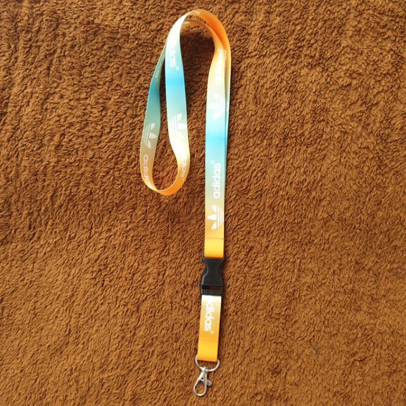 Dây đeo thẻ thời trang