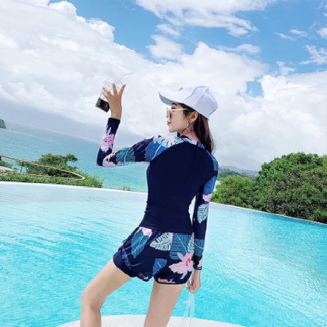 Bộ bơi dài tay và cộc tay quần đùi | BigBuy360 - bigbuy360.vn