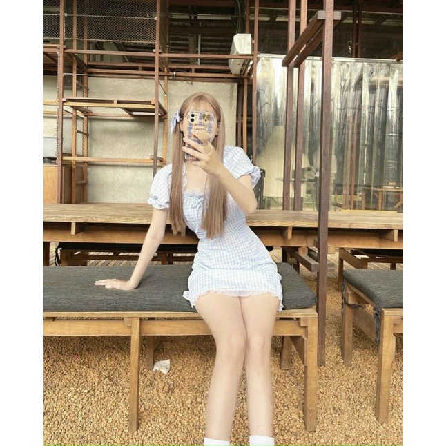 Đầm caro tím xinh xắn