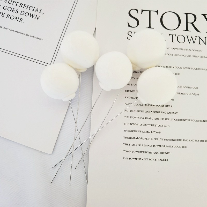 Set 5 Bong Bóng Đất Sét Dùng Trang Trí Bánh Sinh Nhật Sáng Tạo