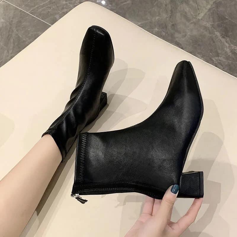 Bốt Nữ Khóa Sau Chỉ Giữa Tôn Dáng Chanh Xả