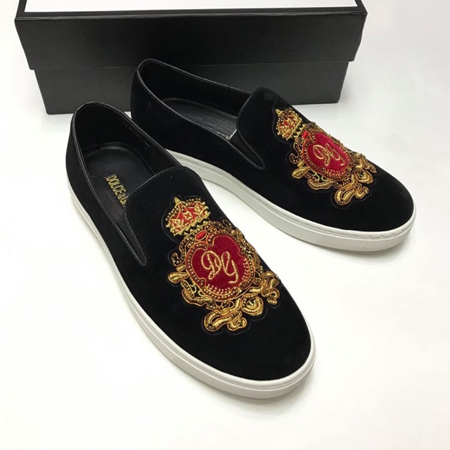 Giầy thêu đỏ D va G cho namm