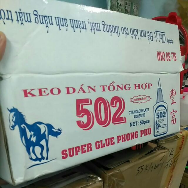 1 Hộp 50 chai keo 502 Phong Phú nhỏ vừa 30g