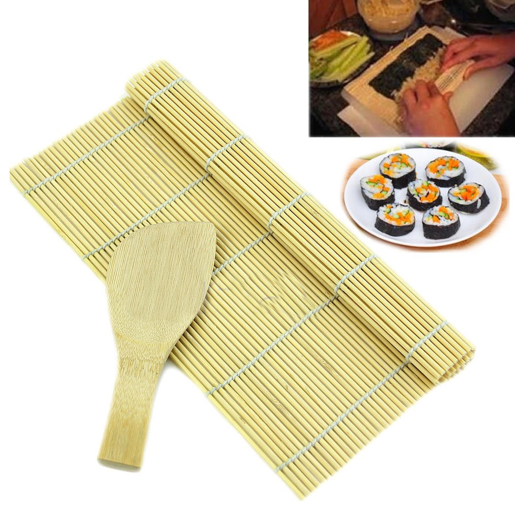 Mành tre kèm muỗng cuộn sushi tự làm