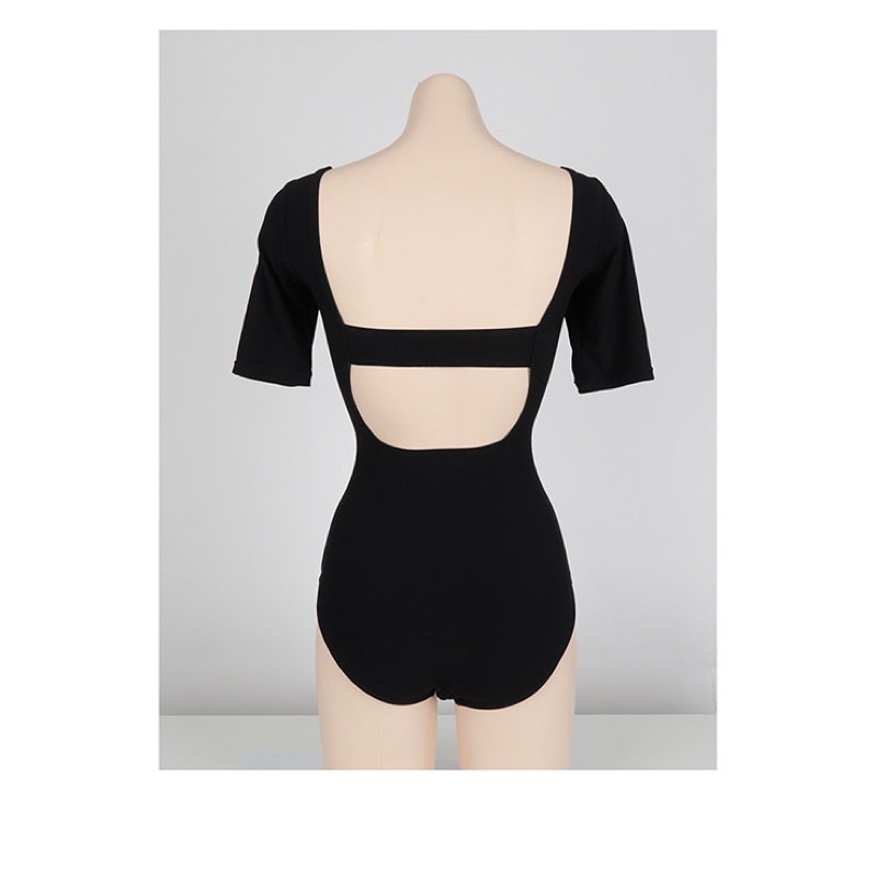 Monokini bikini liền mảnh đen tay ngắn hở lưng