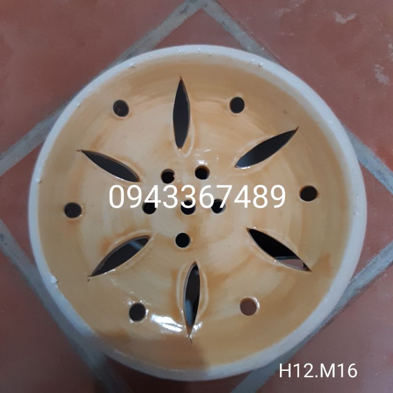 Bếp xông bồ kết cao 12cm, ĐK miệng 16cm. Hàng sứ Bát Tràng
