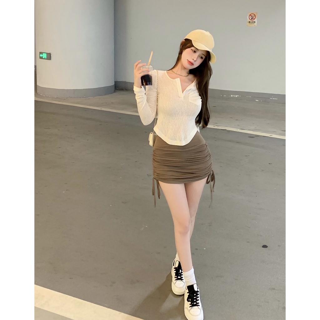 Set áo thun dài tay mùa thu ôm body đuôi tôm+ Chân váy thun rút dây nhăn nhún sexy Hong Kong