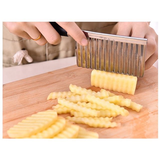 Dao Lượn Sóng Cắt Rau Củ Hoa Quả Cho Bé Ăn Dặm Shopmegold1 , Dao Lượn Sóng Tạo Hình Đồ Ăn Dặm Cho Bé