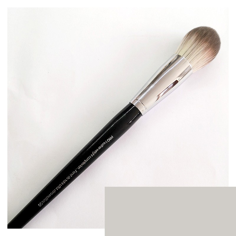 Cọ phủ phấn má hồng Sephora 90