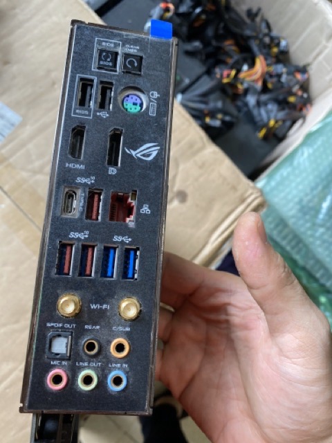 [Mã ELCLXU8 hoàn 5% xu đơn 500k]Mainboard Asus Z390 ROG MAXIMUS XI HERO (WI-FI) HÀNG XÁCH TAY MỚI 100% BH 12 THÁNG. | BigBuy360 - bigbuy360.vn