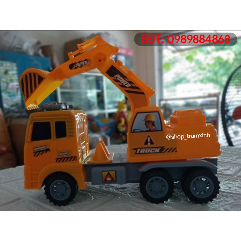 Xe cẩu đồ chơi chạy bánh đà loại to đại cho bé