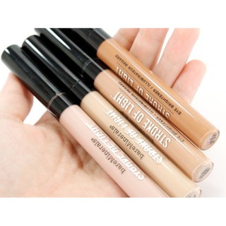 Che khuyết điểm khoáng dành cho vùng mắt STROKE OF LIGHT™ EYE BRIGHTENER