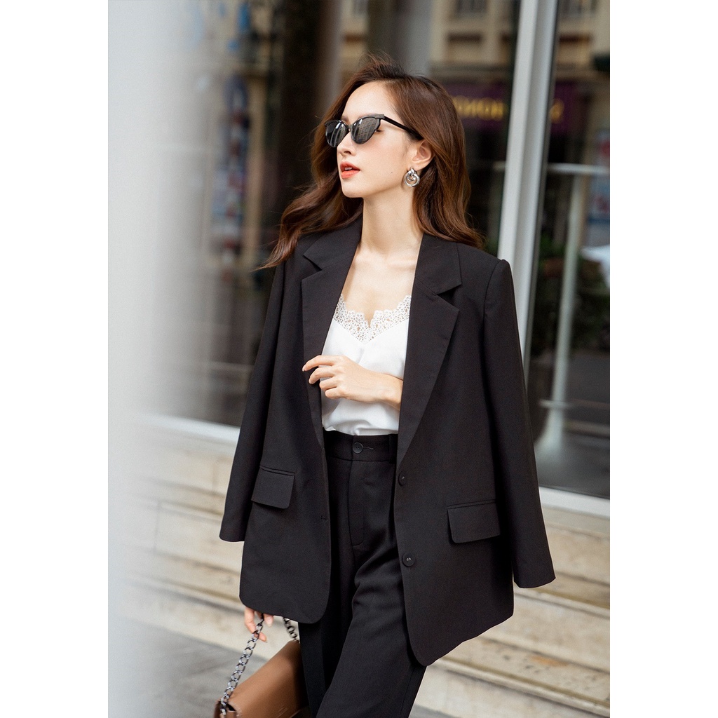 Áo vest cổ ve túi cơi tay xẻ đính 3 khuy TIIN STORE ADK227