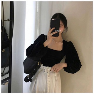 Áo nhung dài tay cổ vuông