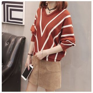 Áo len cánh dơi cổ tim sọc v